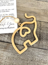 Load image into Gallery viewer, Elephant Ornament -  Unbreakable Bond of Sisterhood /Friendship